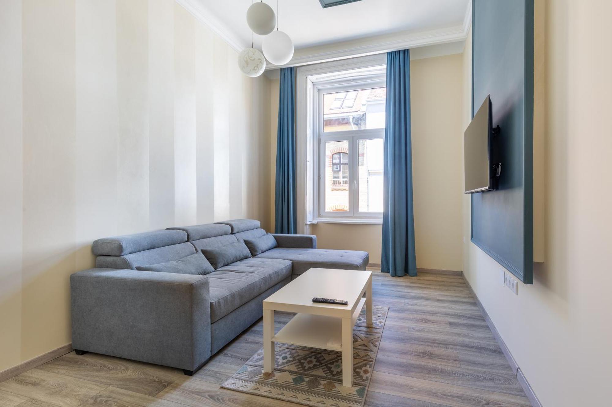 R62A Rottenbiller Apartment Budapest Ngoại thất bức ảnh