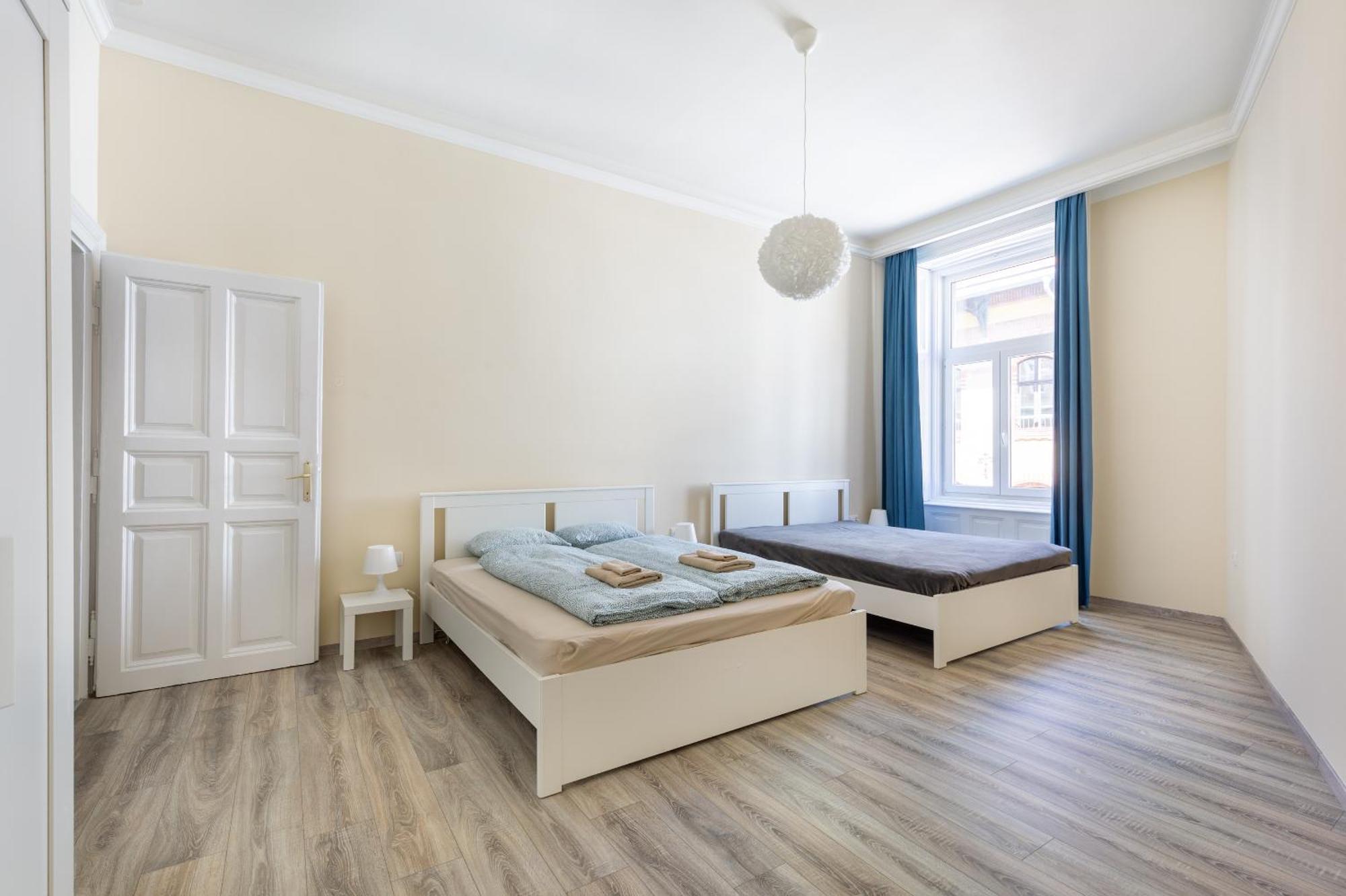 R62A Rottenbiller Apartment Budapest Ngoại thất bức ảnh